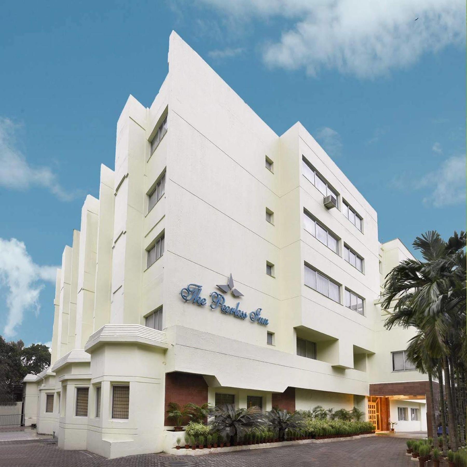 Peerless Hotel Durgapur Buitenkant foto