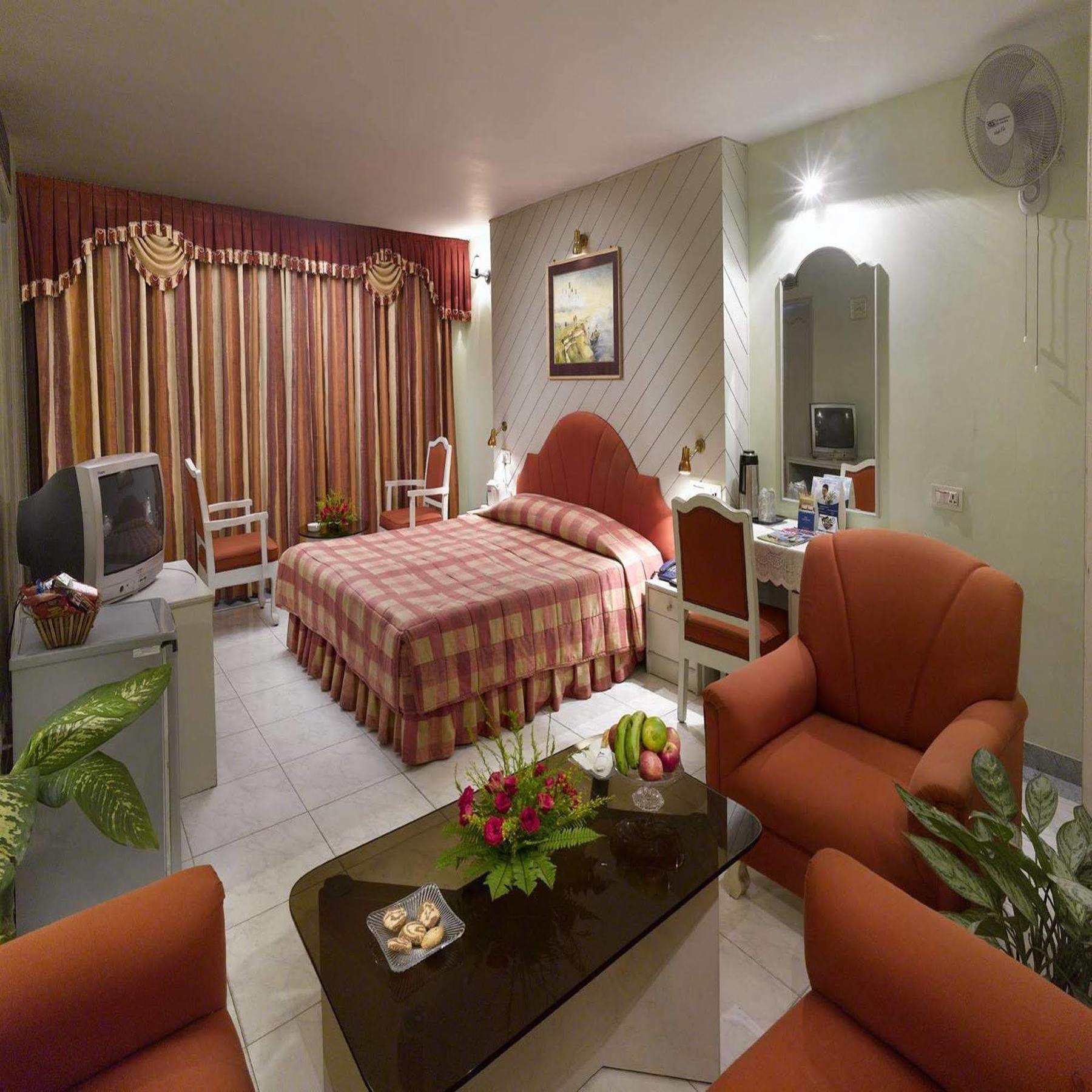 Peerless Hotel Durgapur Buitenkant foto